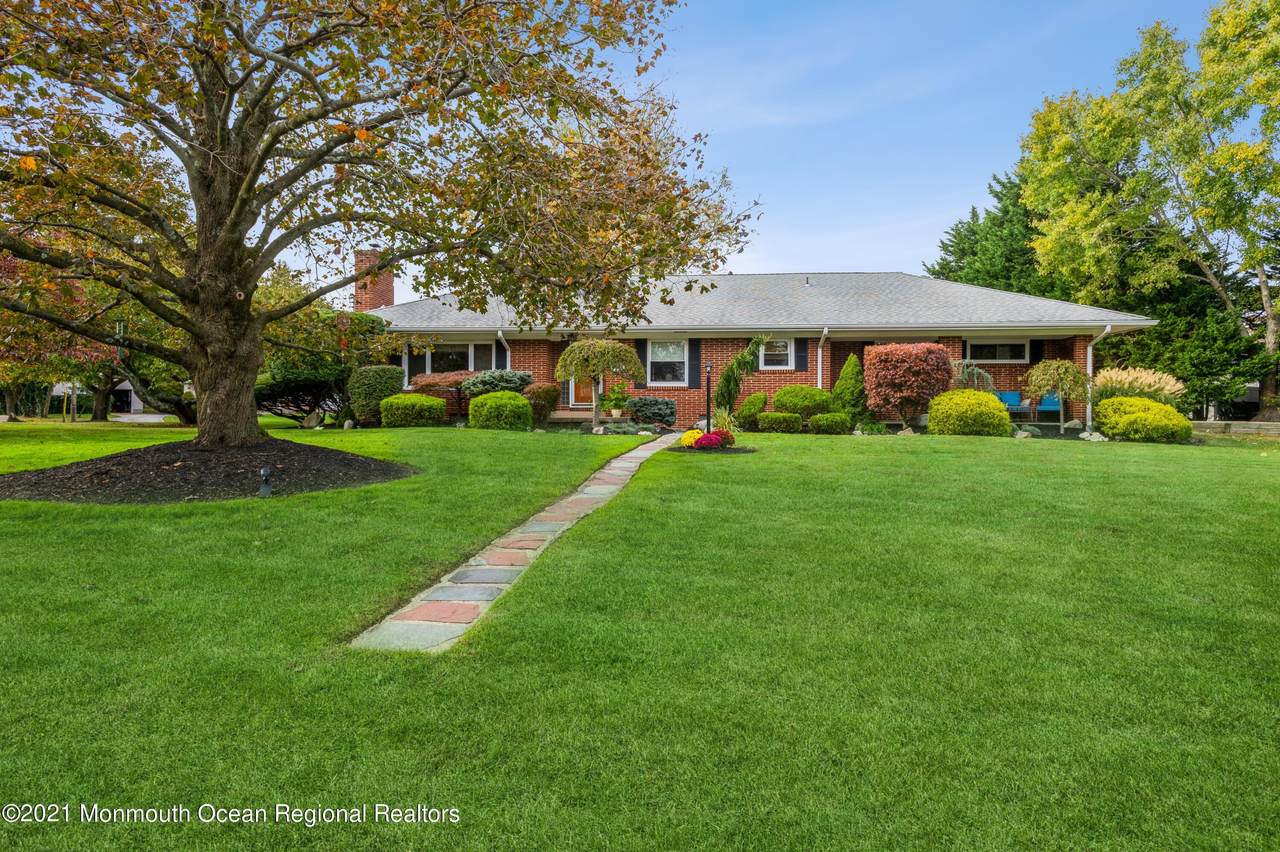 671 Wardell Road - Photo 1