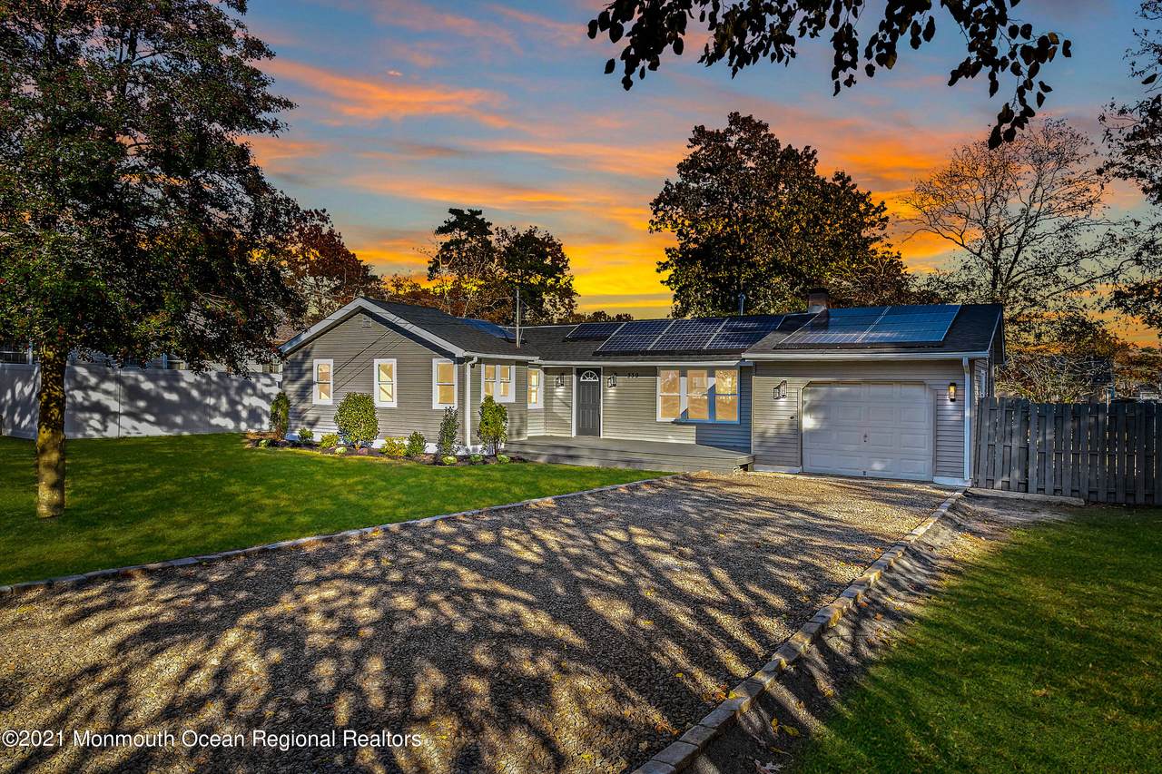 339 Hayes Avenue - Photo 1