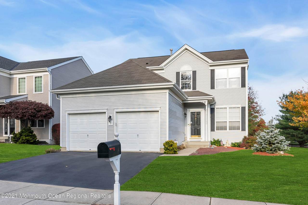 8 Inverness Drive - Photo 1