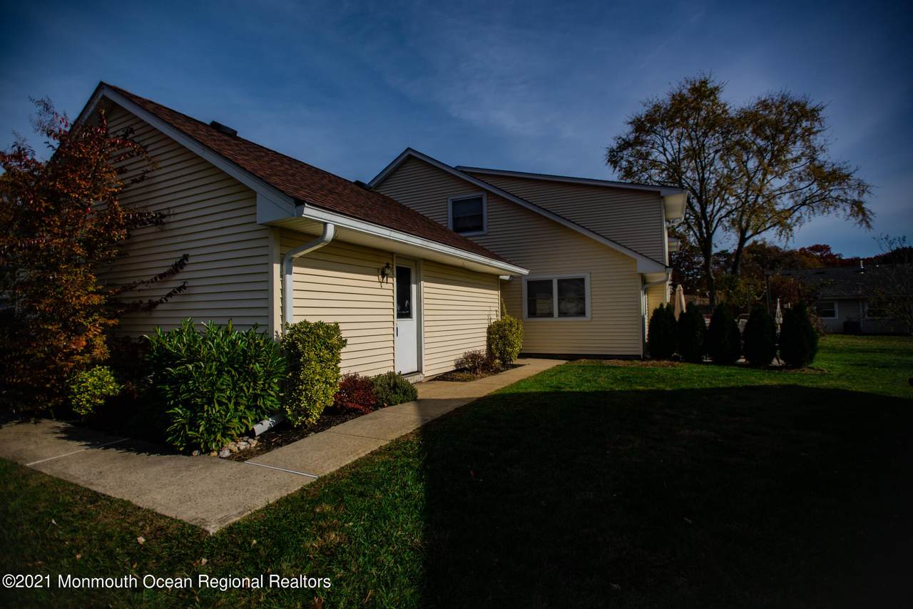 15 Amy Court - Photo 1