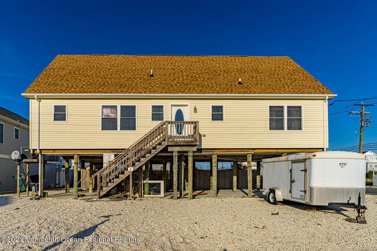 2 Raritan Drive - Photo 1