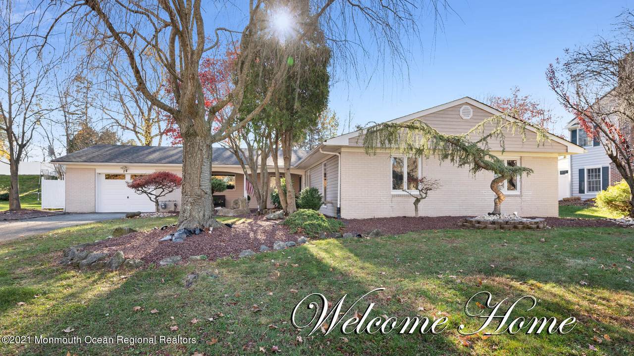 24 Grayson Lane - Photo 1