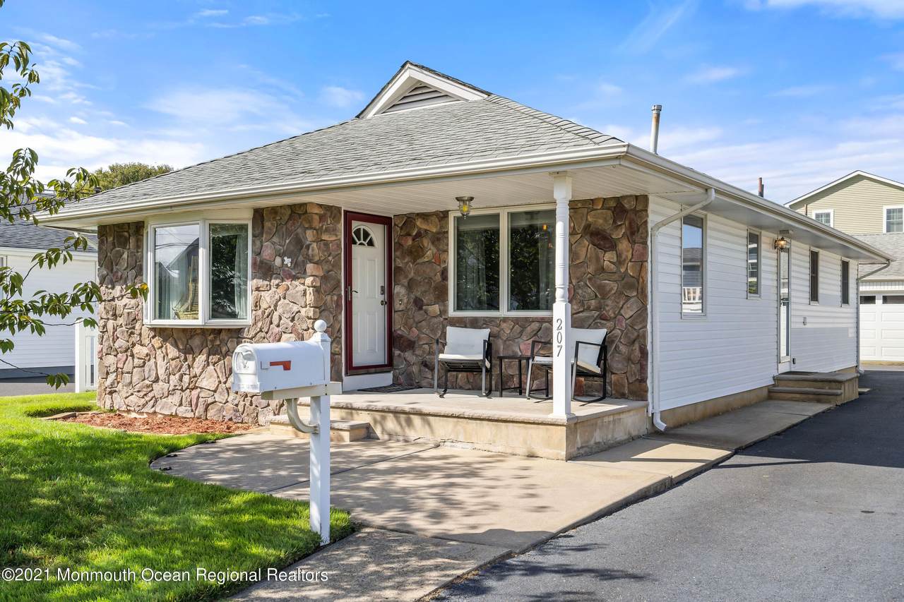 207 Washington Avenue - Photo 1