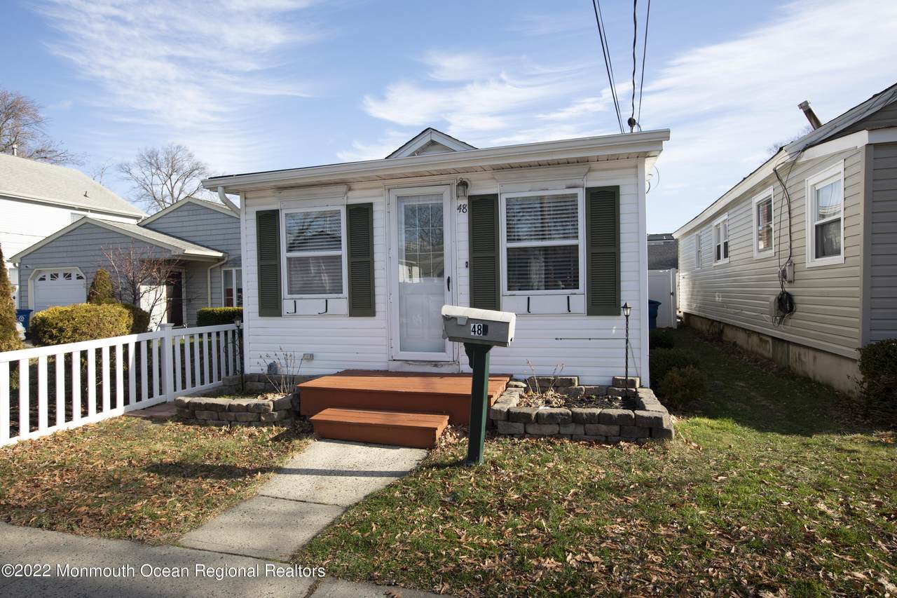 48 Shoreland Terrace - Photo 1