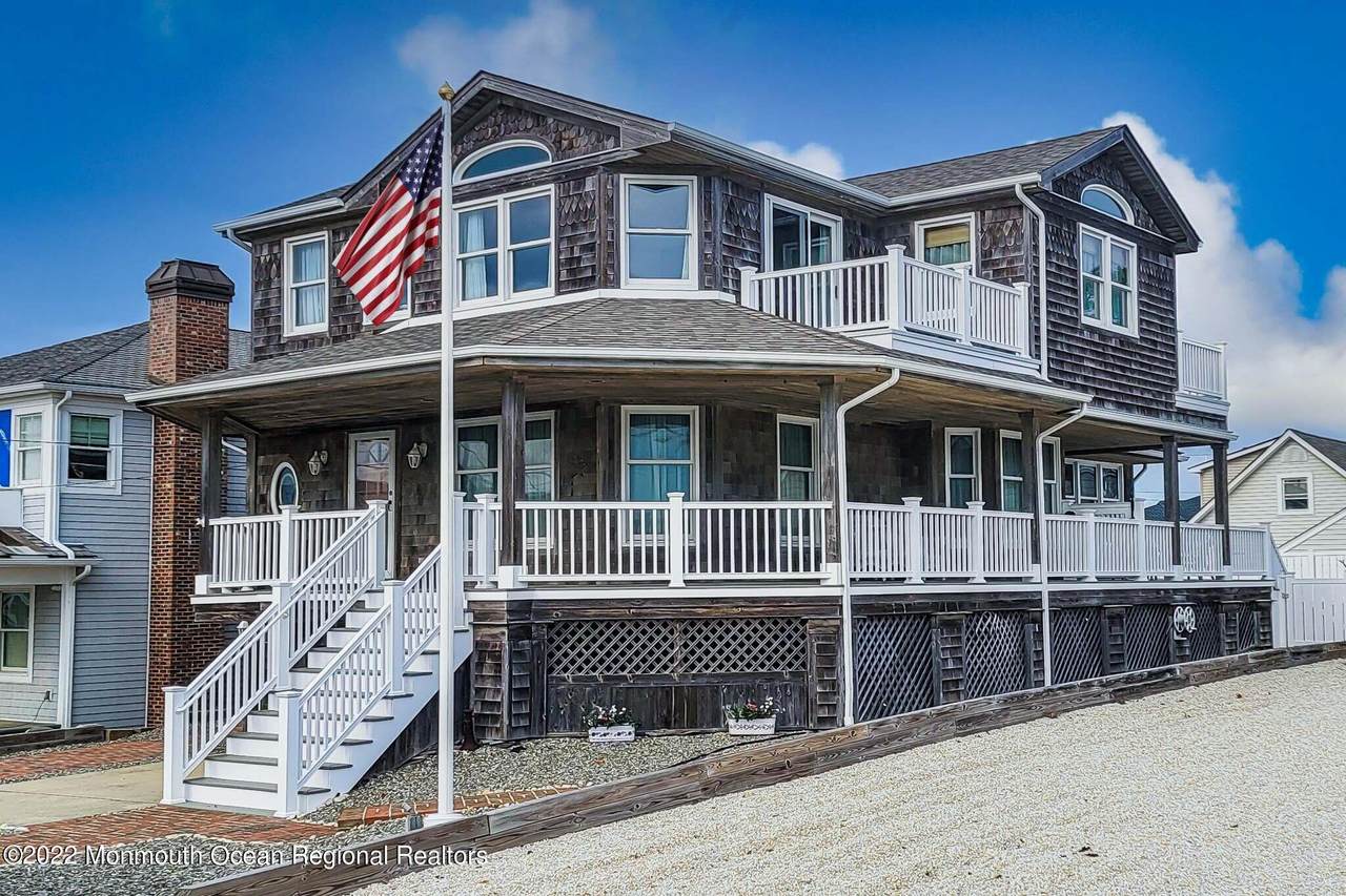 1 Virginia Avenue - Photo 1