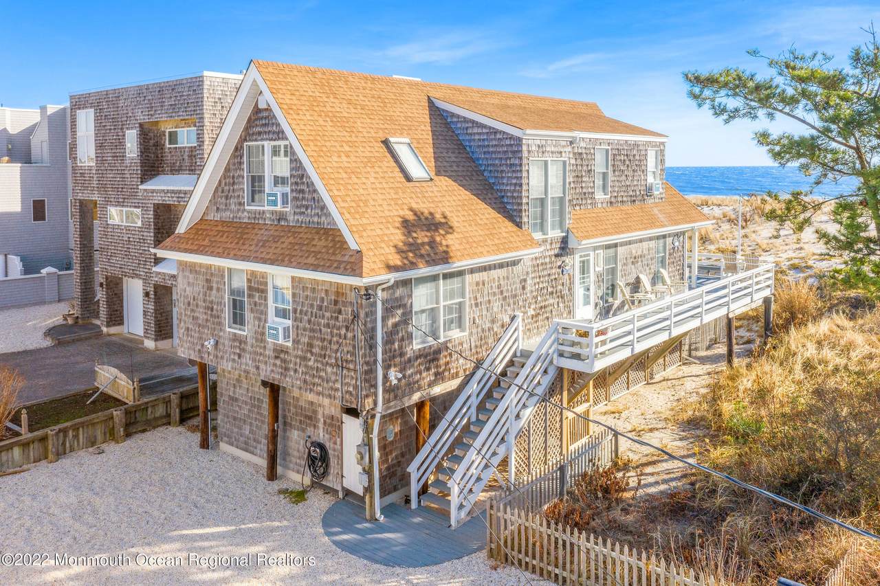209 South 33rd Street - Photo 1