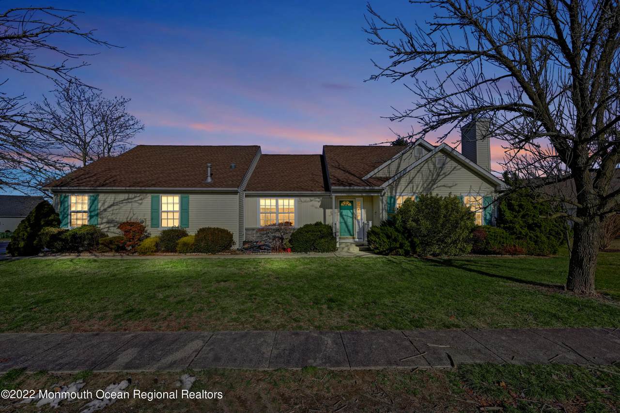 2453 Crisfield Street - Photo 1