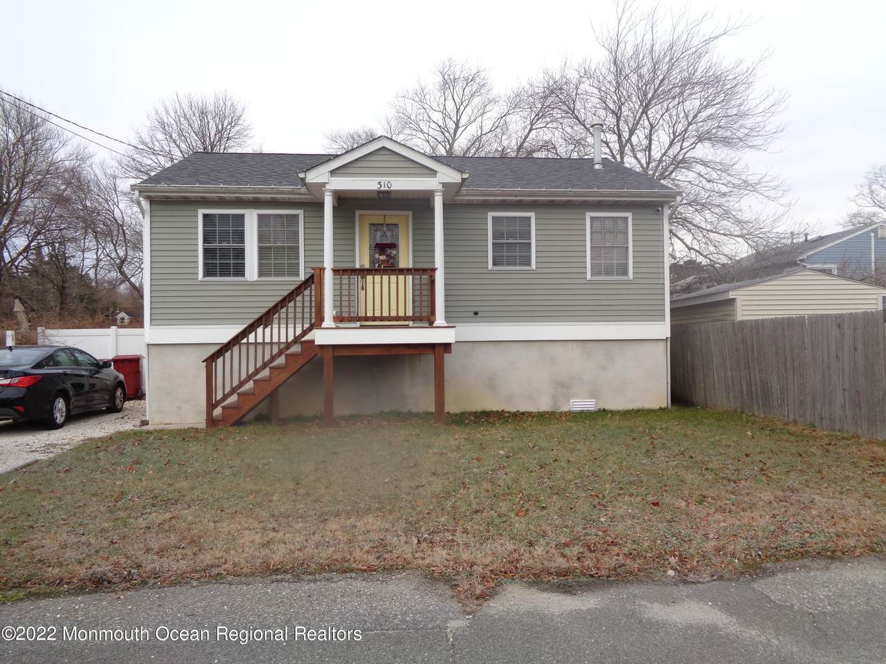 310 Vanderwell Avenue - Photo 1