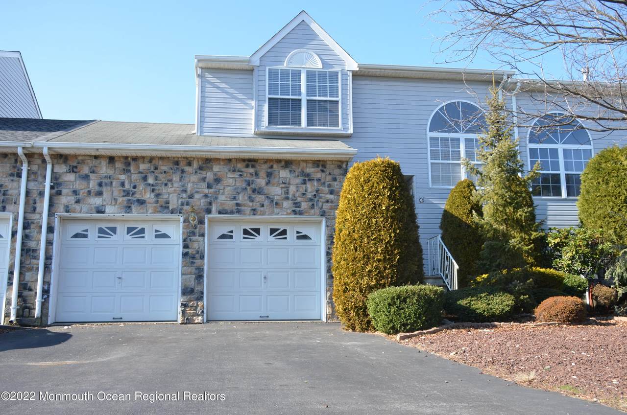 16 Warbler Road - Photo 1