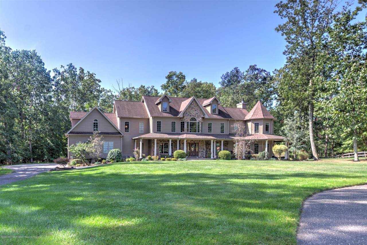 6 Carousel Court - Photo 1