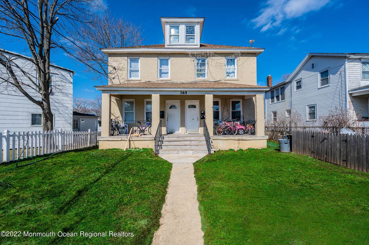365 Chelsea Avenue - Photo 1