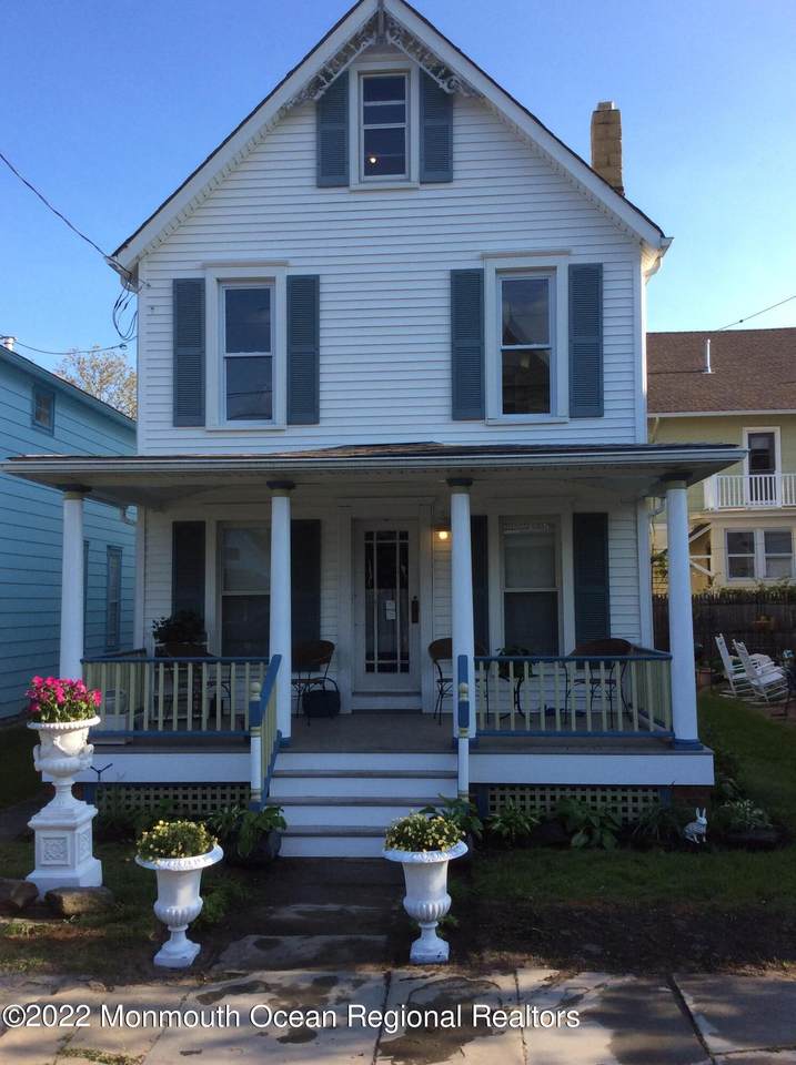 66 Abbott Avenue - Photo 1
