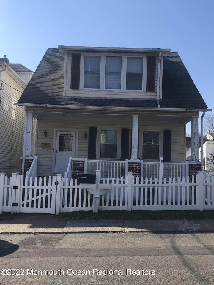 33 Rose Street - Photo 1
