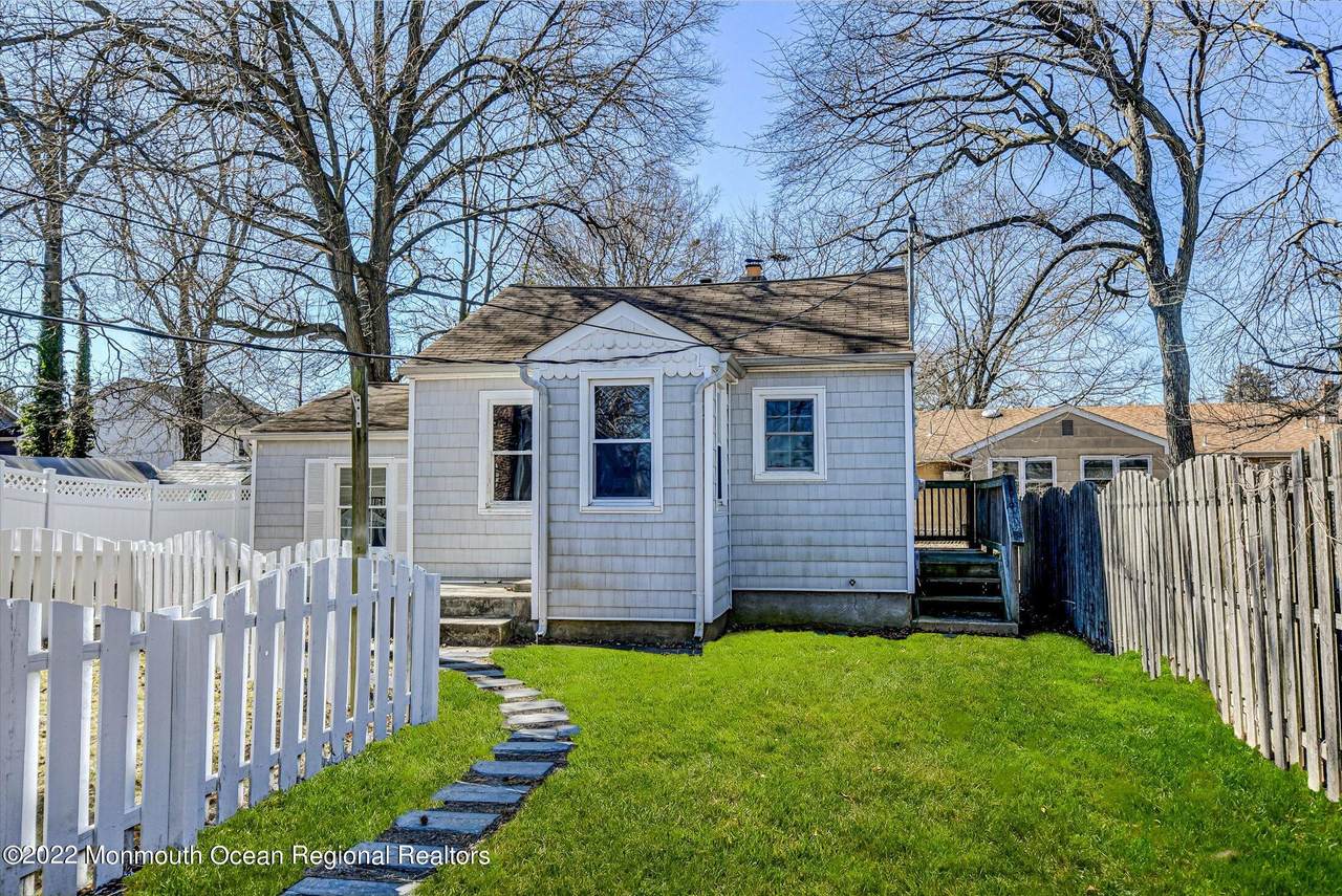81 Pacific Avenue - Photo 1