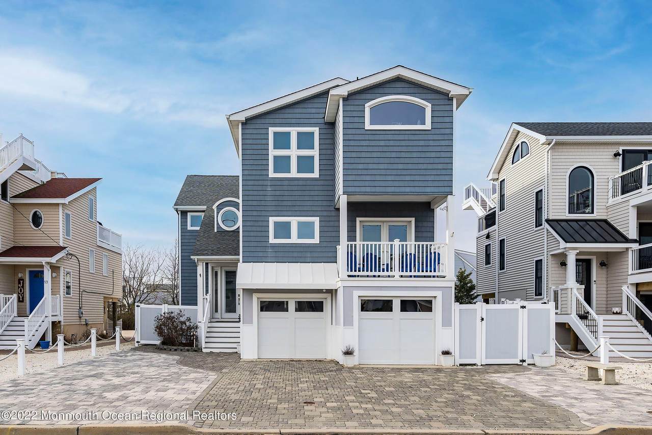 7 Central Avenue - Photo 1