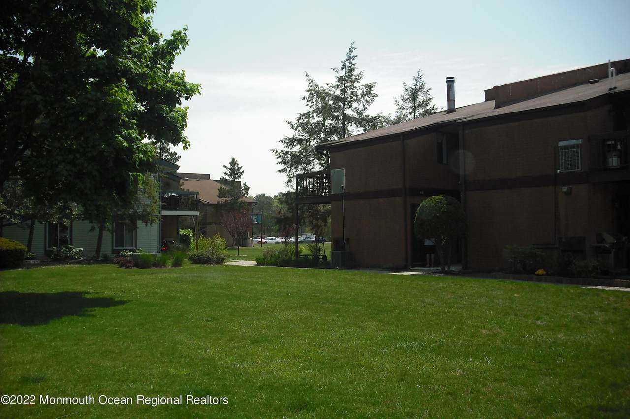 48 Northrup Drive - Photo 1