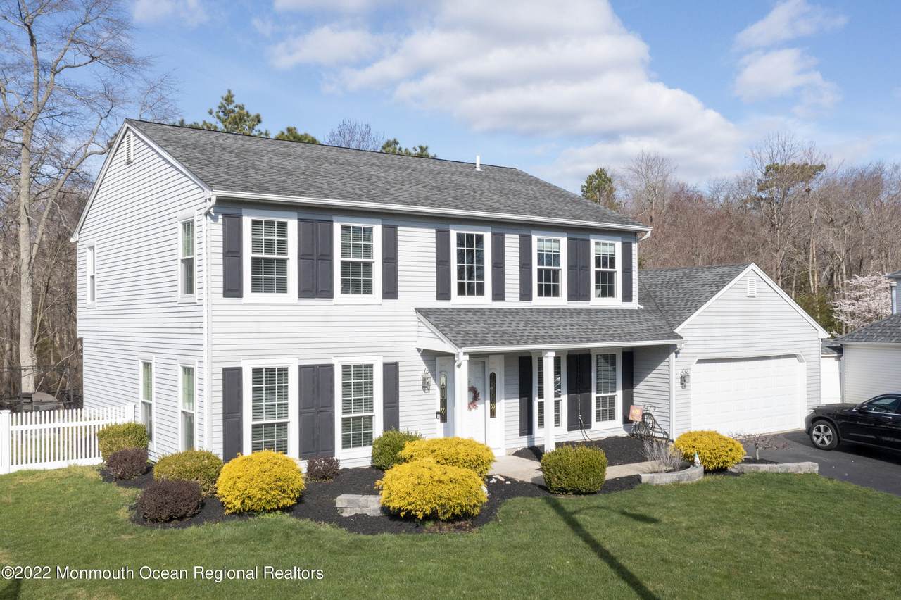 12 Reed Road - Photo 1