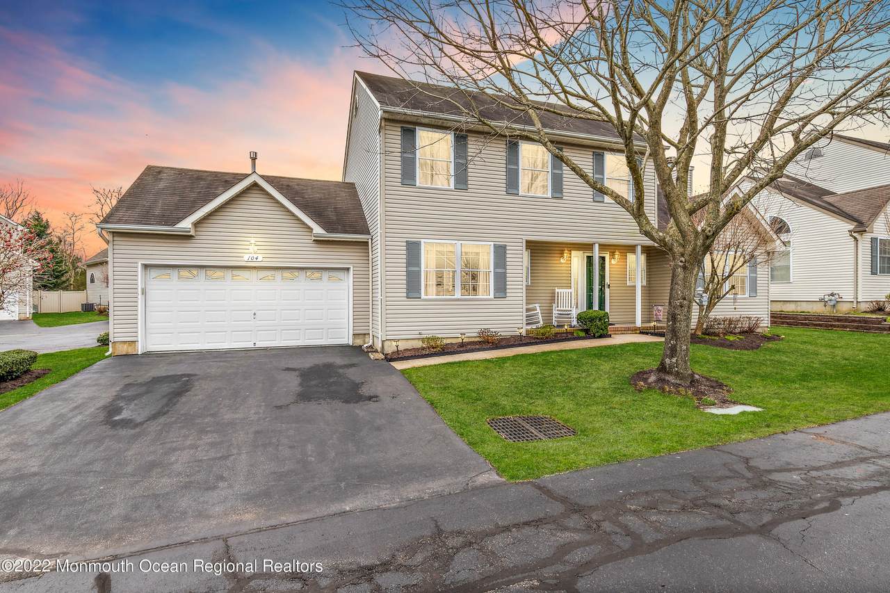 104 Golf View Boulevard - Photo 1