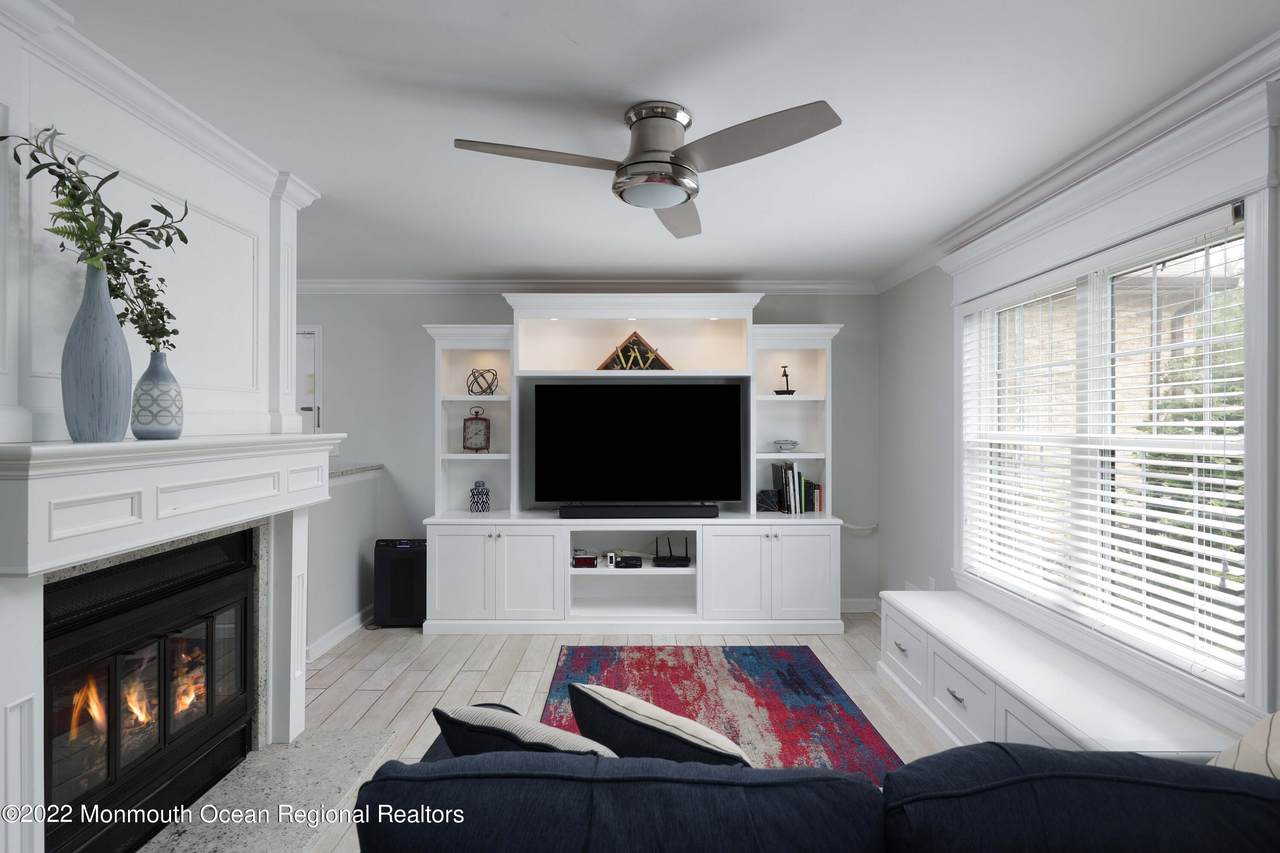 1314 Wellington Place - Photo 1