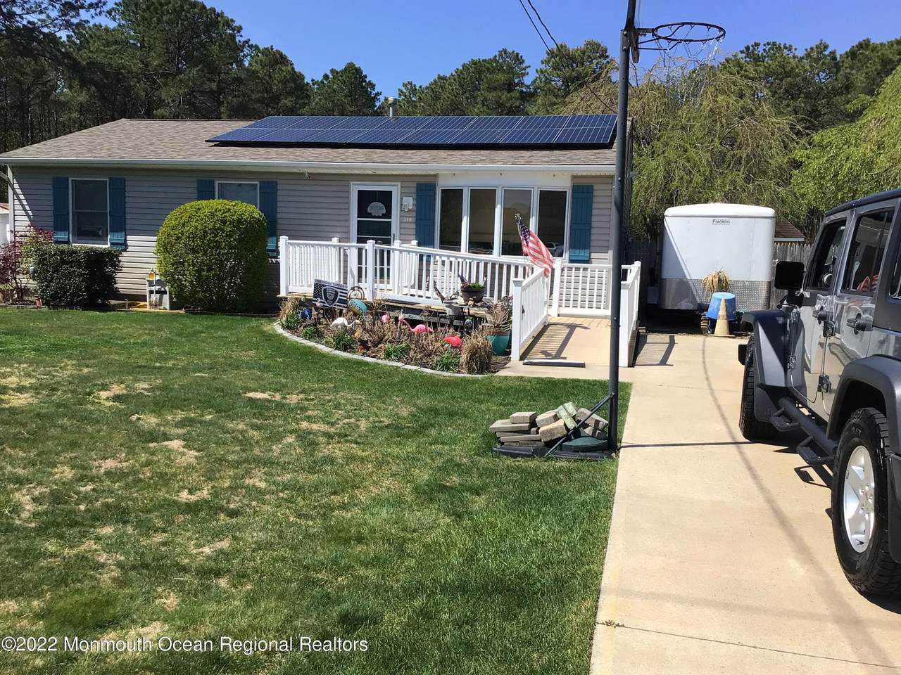 248 Grand Central Parkway - Photo 1