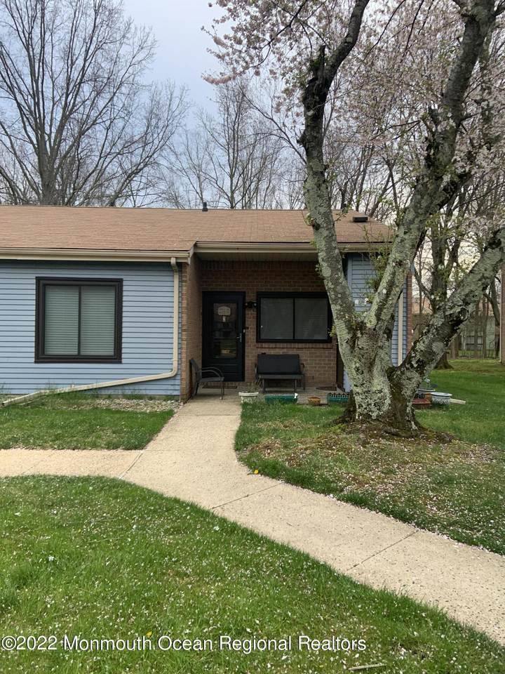 234 D Medford Court - Photo 1