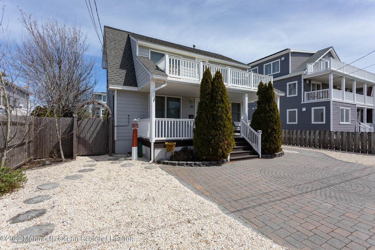 45 15th Street - Photo 1
