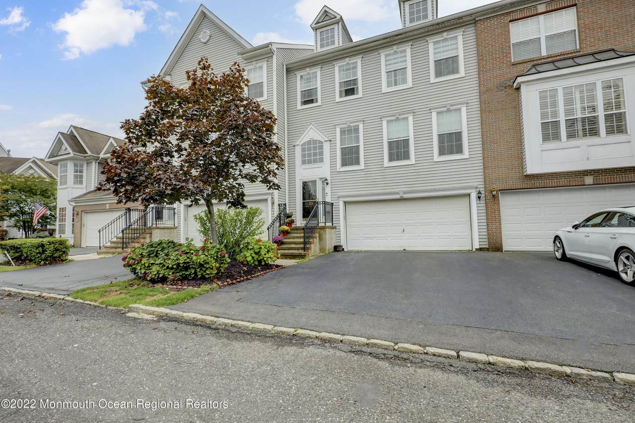 320 Bernard Drive - Photo 1