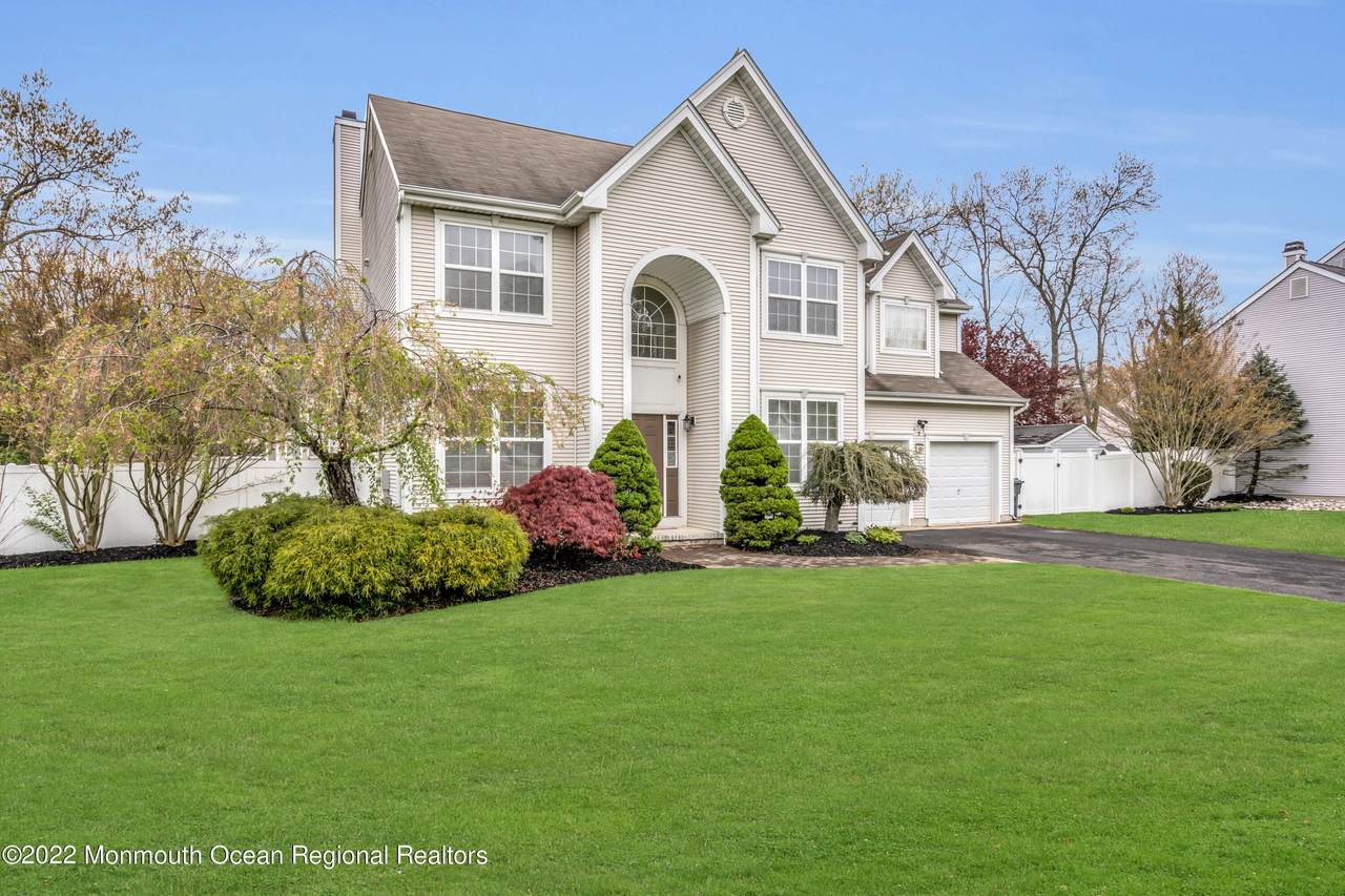 131 Nobility Court - Photo 1