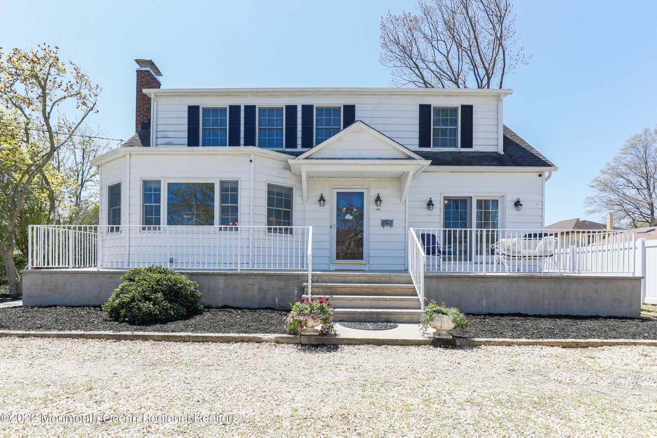 158 Monmouth Boulevard - Photo 1