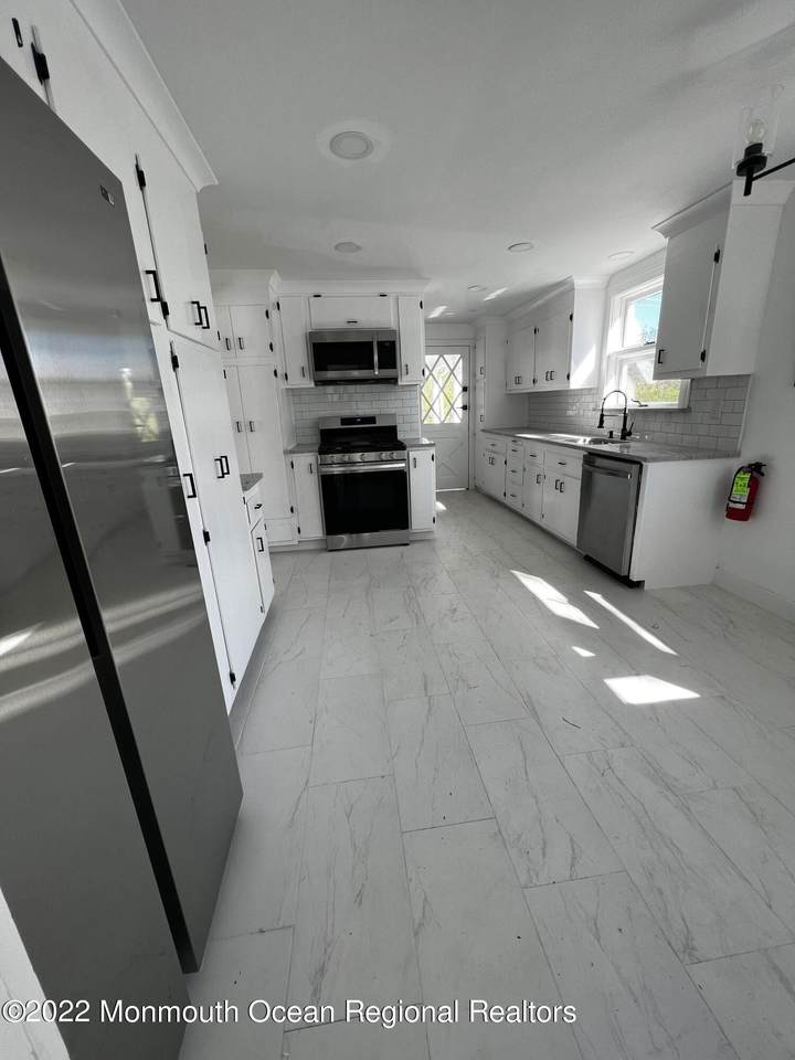 205 Locust Avenue - Photo 1