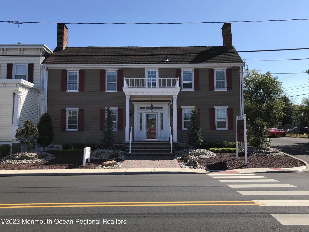 171 Main Street - Photo 1