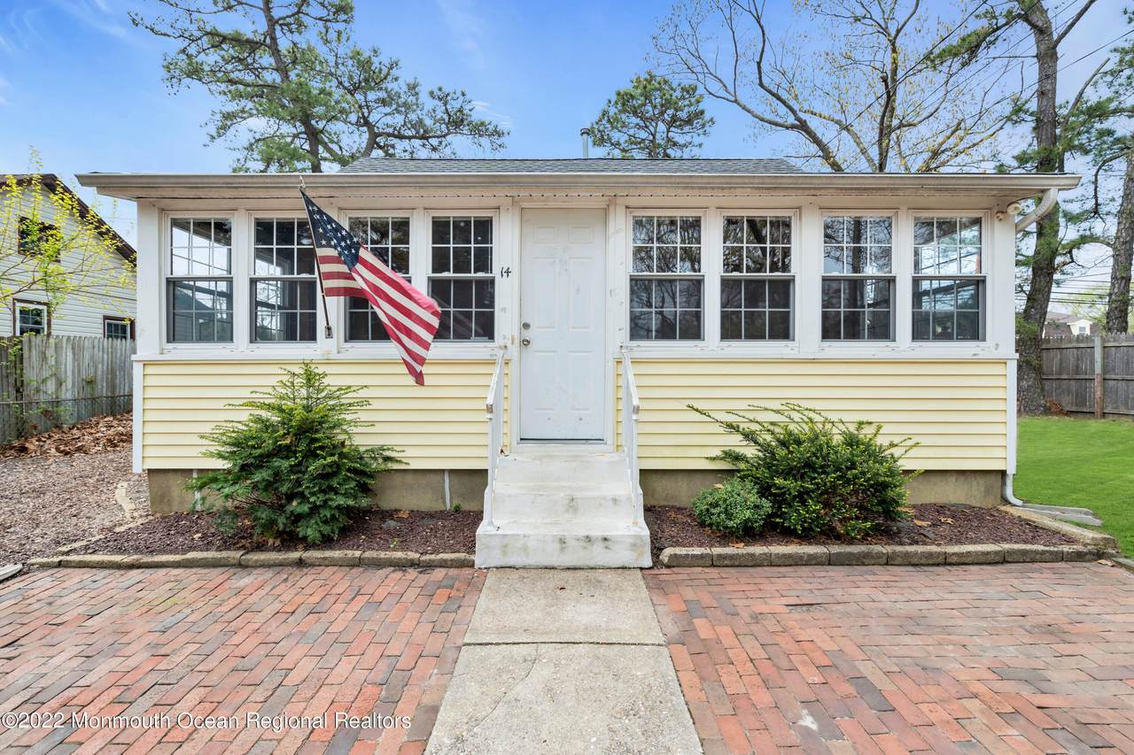 14 Sunset Road - Photo 1