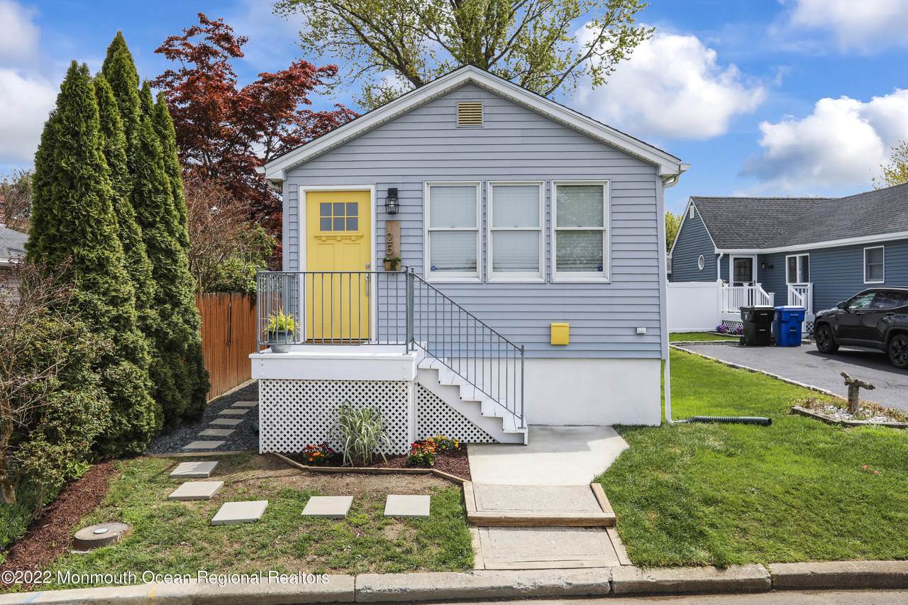 25 Wood Avenue - Photo 1