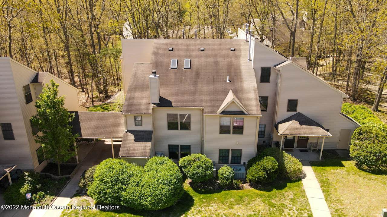 107 Larkspur Lane - Photo 1