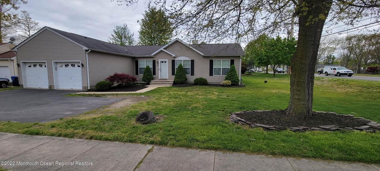 796 Coolidge Avenue - Photo 1