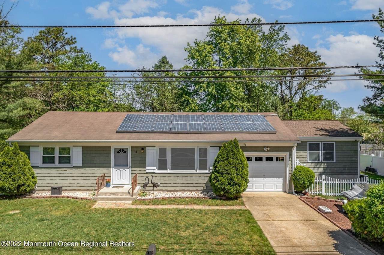 1517 7th Avenue - Photo 1