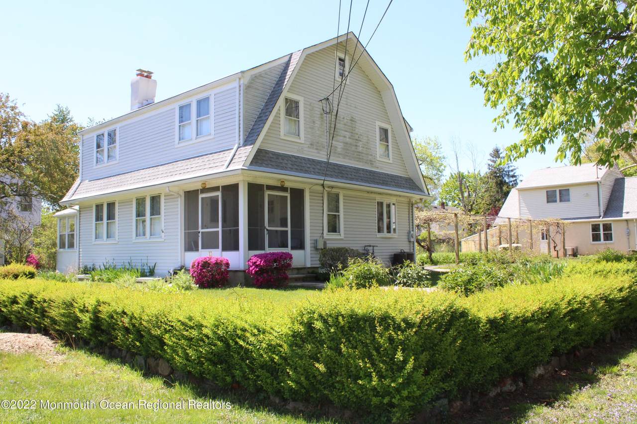 10 Liberty Street - Photo 1