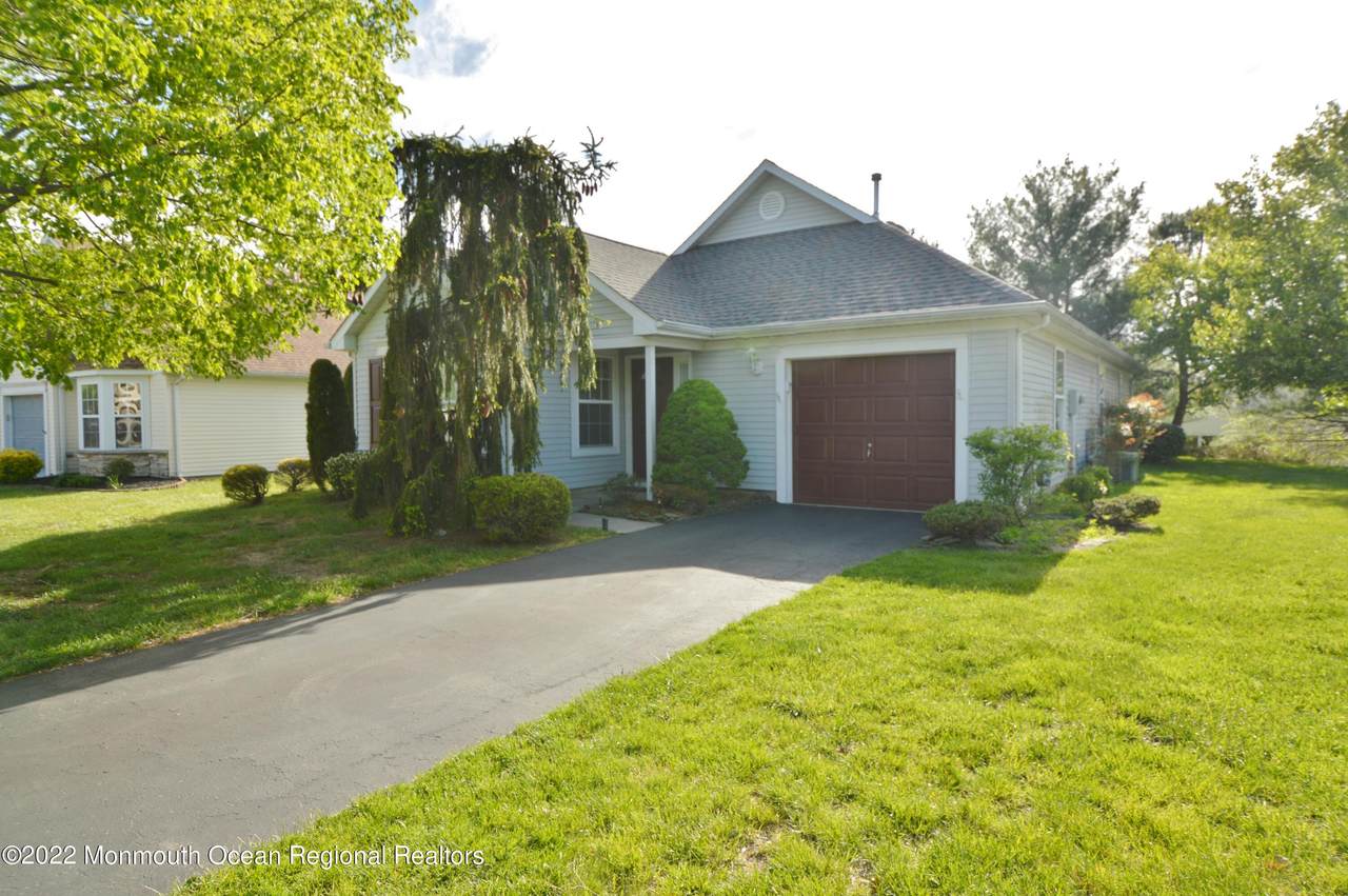 2619 Falcon Lane - Photo 1