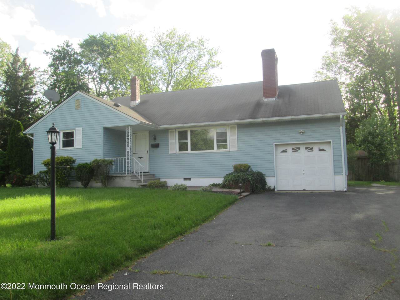 11 Old Manor Road - Photo 1