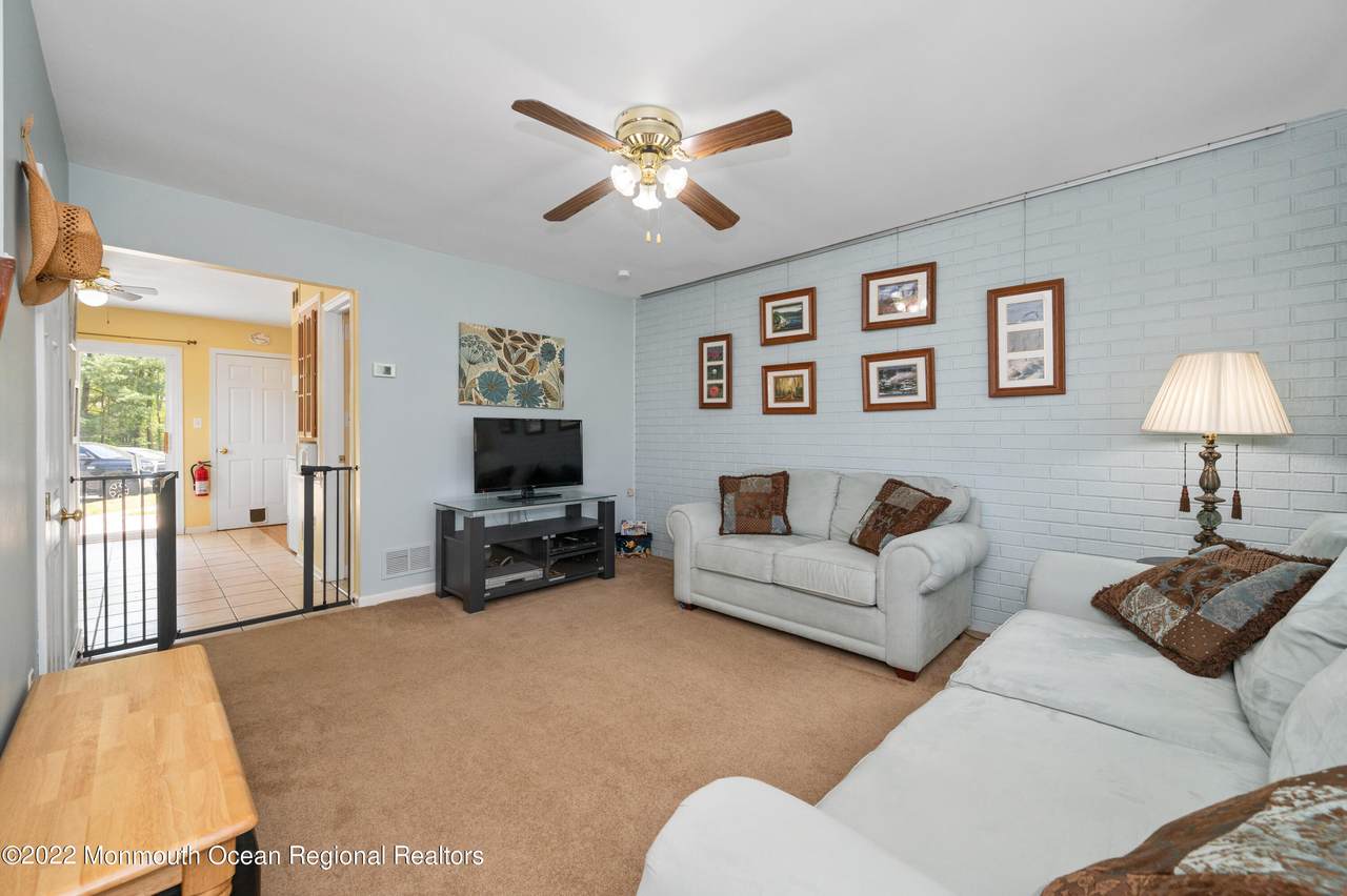 593 Garfield Avenue - Photo 1