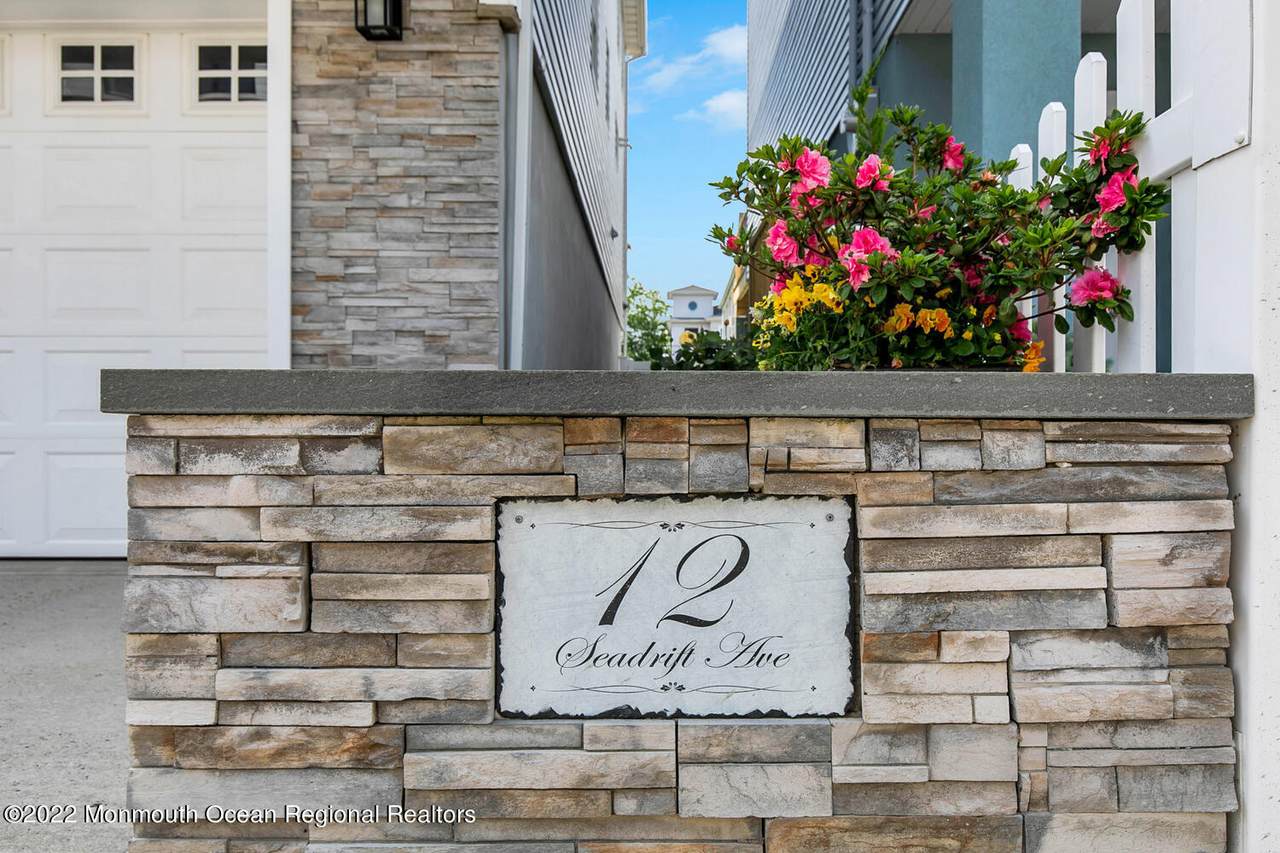 12 Seadrift Avenue - Photo 1