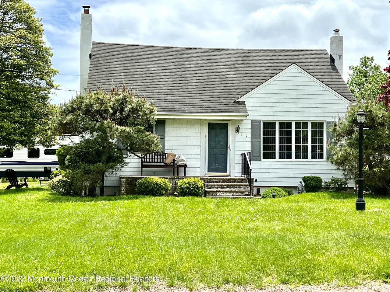 510 Freehold Street - Photo 1