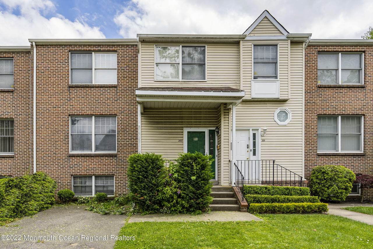 303 Squankum Road - Photo 1