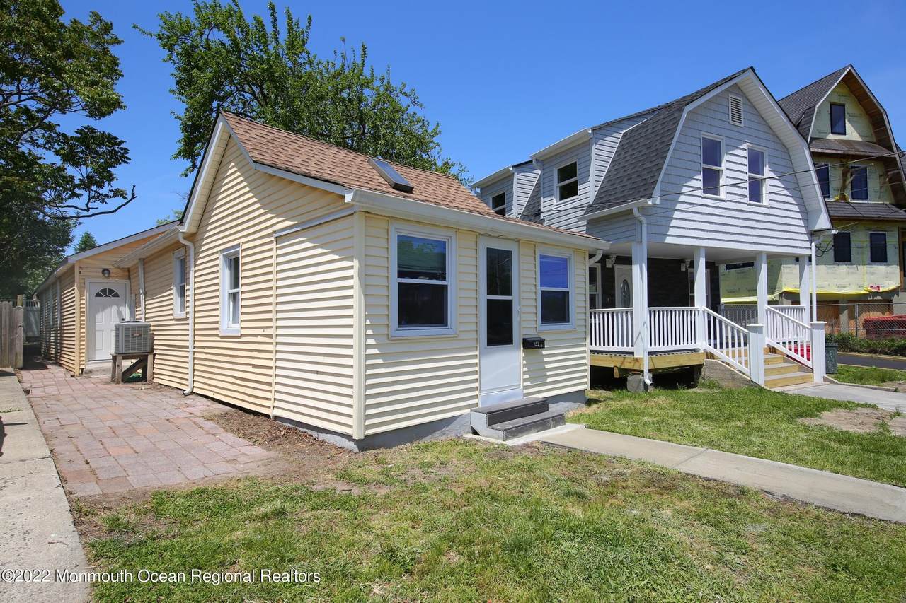 153 Center Avenue - Photo 1
