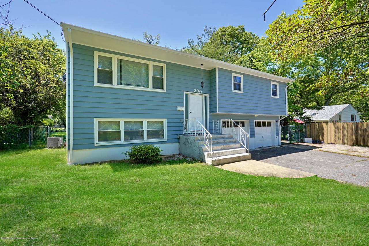 200 Oakhurst Road - Photo 1