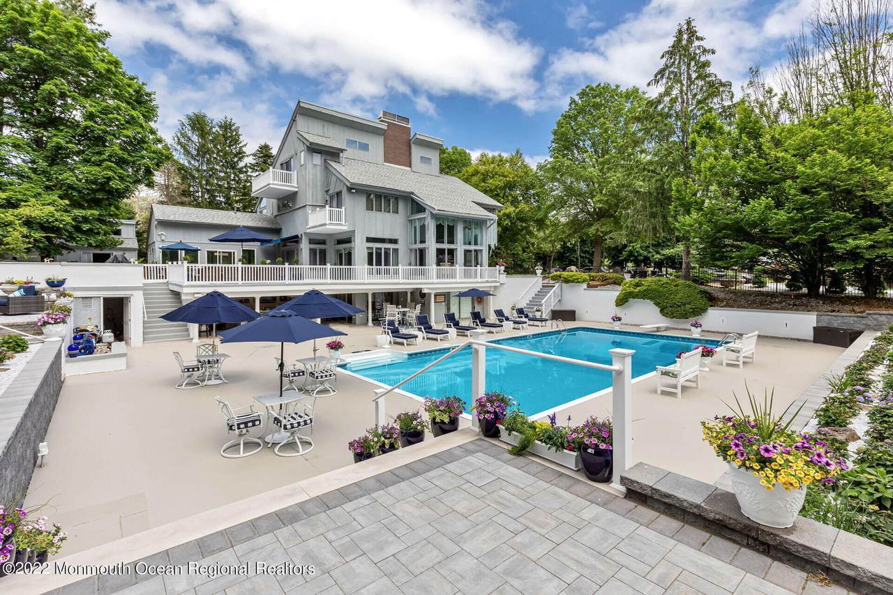 19 Brandywine Lane - Photo 1