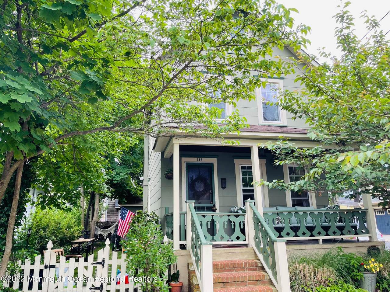126 Abbott Avenue - Photo 1