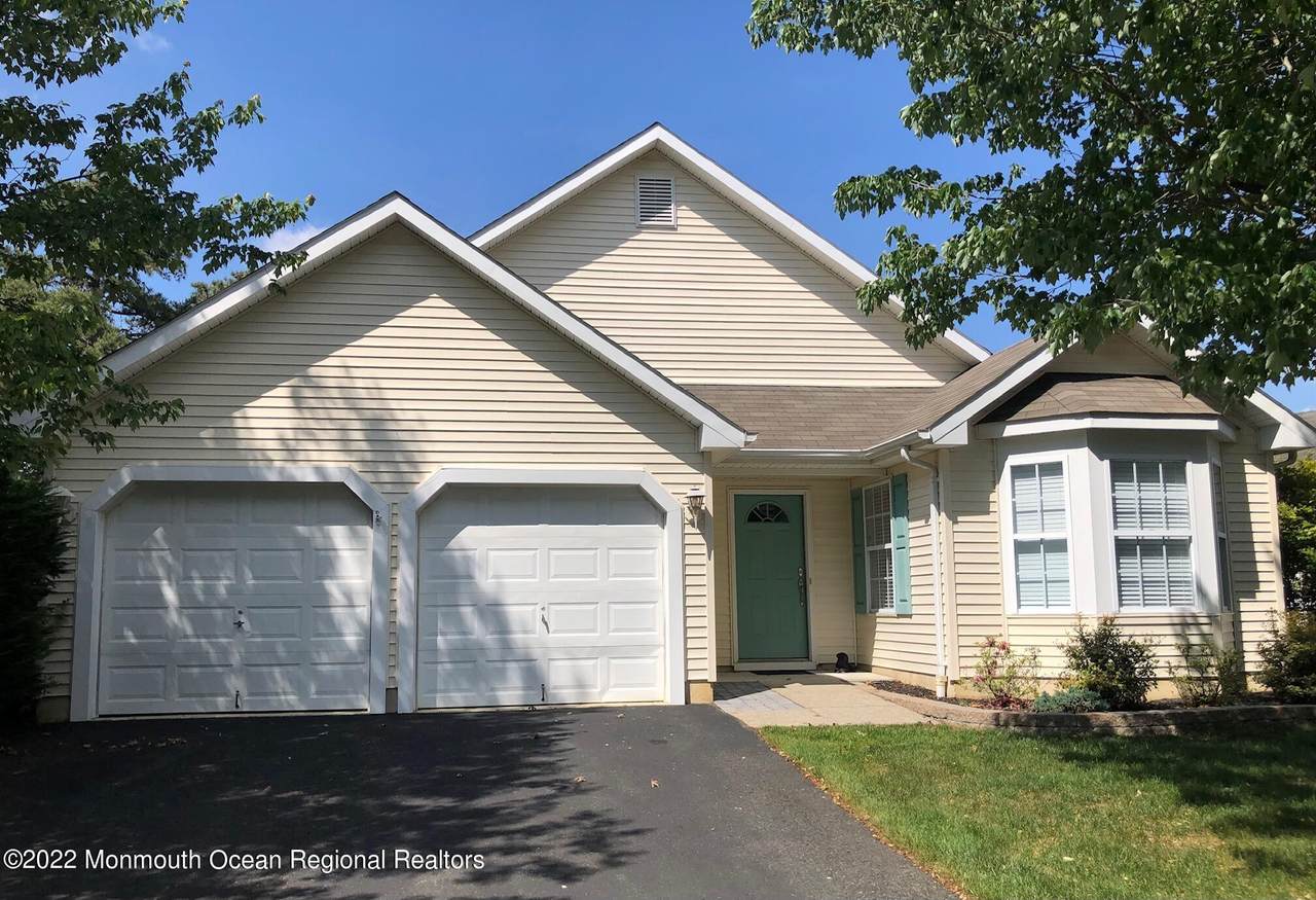 27 Meadows Lane - Photo 1