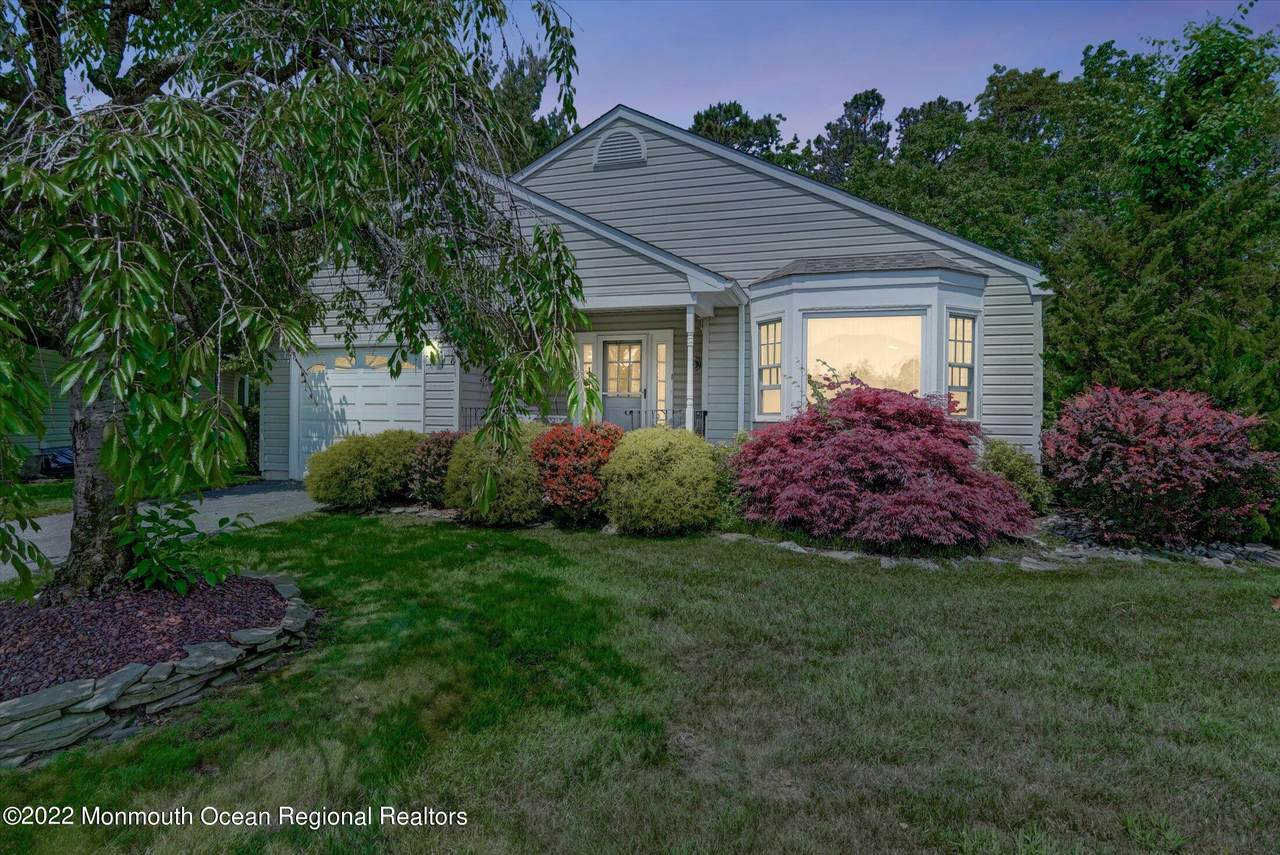 14 Golden Rod Court - Photo 1