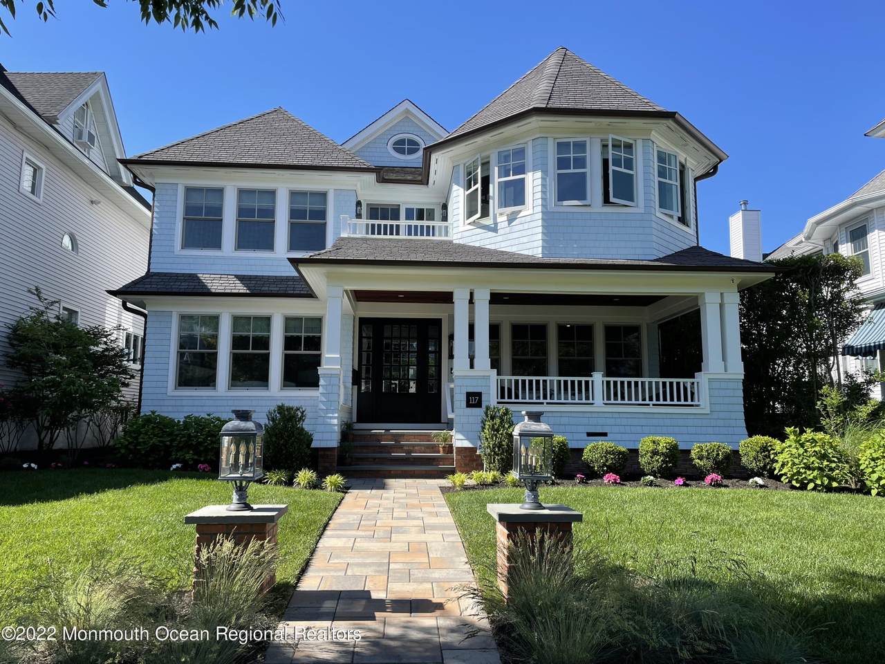 117 Sylvania Avenue - Photo 1